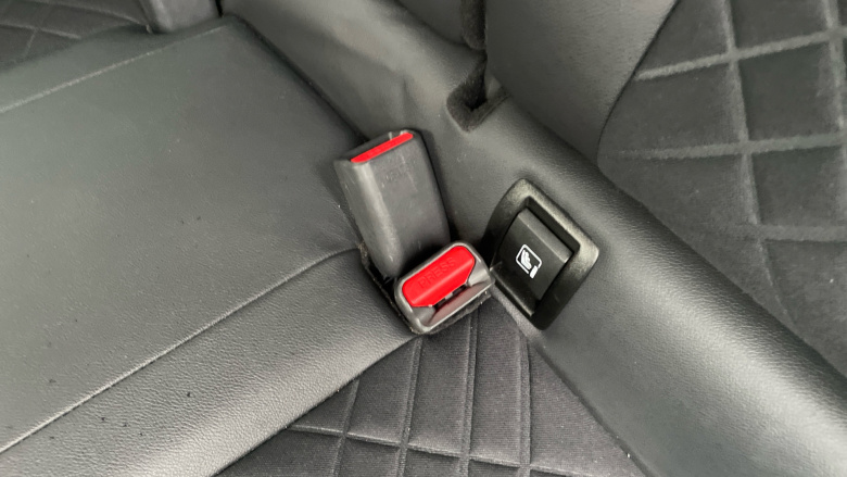 Nissan Juke 1.0 DiG-T 114 Tekna 5dr Petrol Hatchback